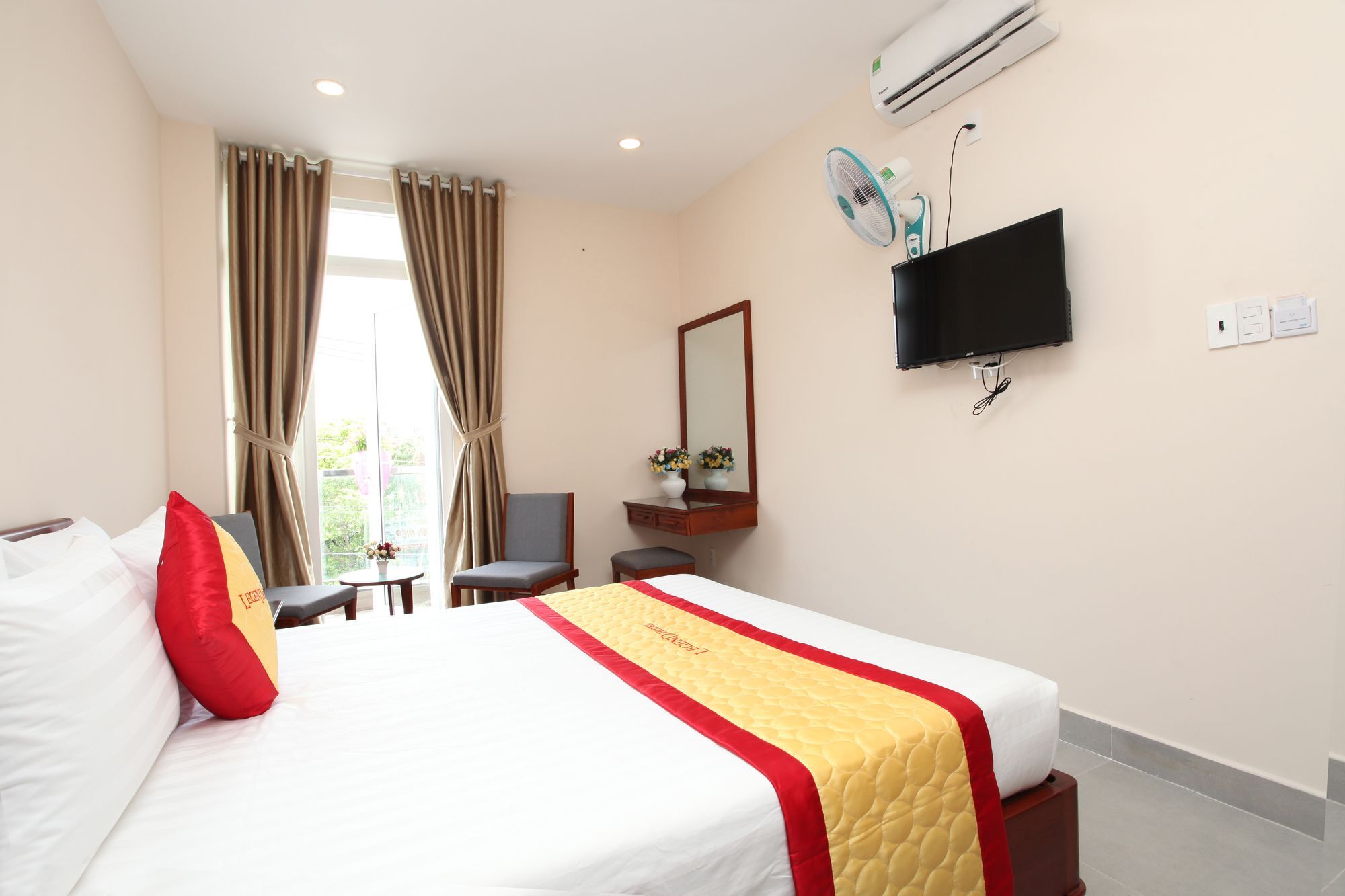 Phòng Deluxe Giường Đôi